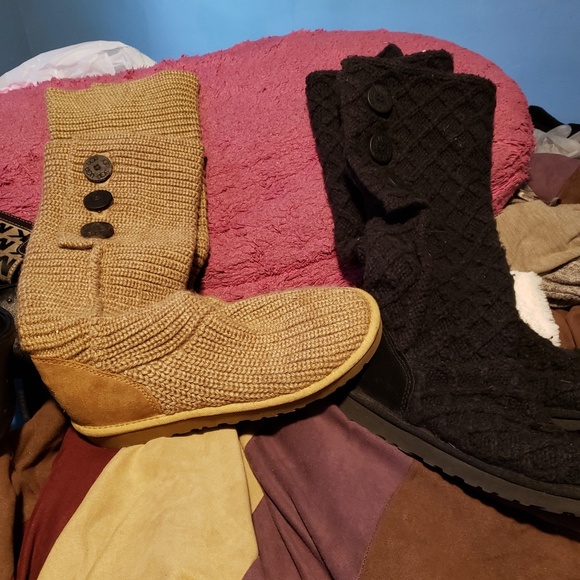 Authentic Ugg Sweater boots - Picture 1 of 3